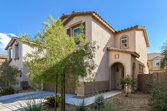 6425 Kellyville Dr in Las Vegas, NV - Foto de edificio - Building Photo