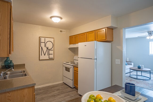 Highland Park in Oklahoma City, OK - Foto de edificio - Interior Photo
