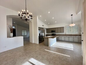 15058 N 54th Way in Scottsdale, AZ - Building Photo - Building Photo