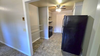 1503 Golf Club Ln, Unit 6 in Clarksville, TN - Building Photo - Building Photo