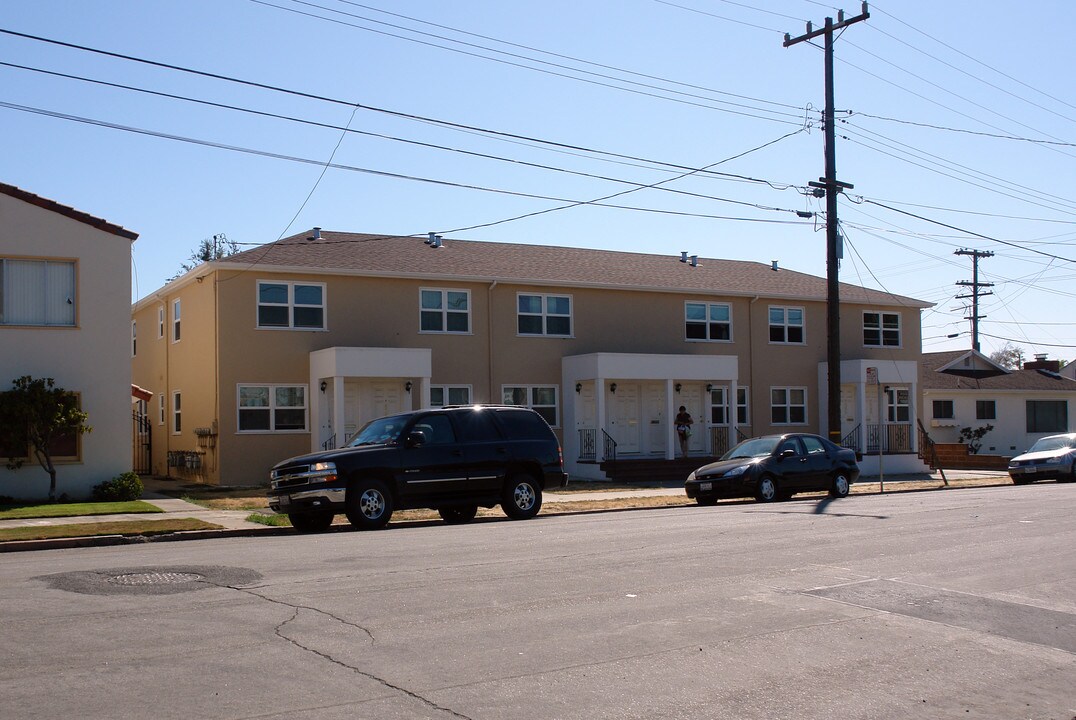 2548-2652 Grant Ave in Richmond, CA - Foto de edificio