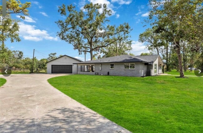 2819 Toyah Ave in Houston, TX - Building Photo - Building Photo