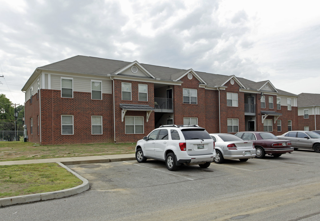 Springdale Creek Apartments in Memphis, TN - Building Photo