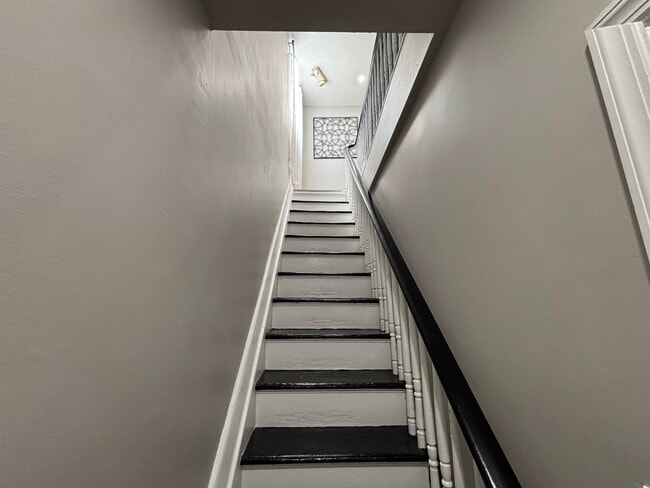 6119 Jefferson St in West New York, NJ - Building Photo - Building Photo