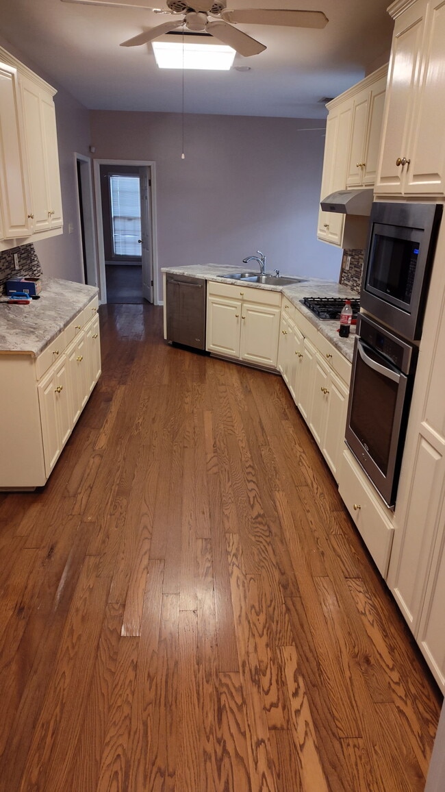 3509 Heatherbrooke Ct in Montgomery, AL - Building Photo - Building Photo