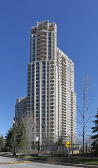 Skymark in Mississauga, ON - Building Photo - Building Photo