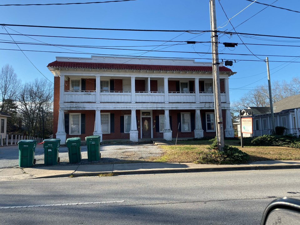 333 Calhoun Ave in Greenwood, SC - Building Photo