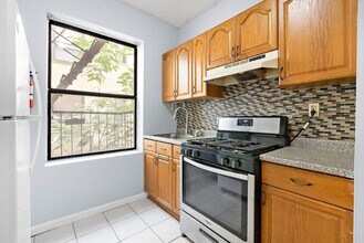 6209-6215 JFK Blvd E in West New York, NJ - Building Photo - Building Photo