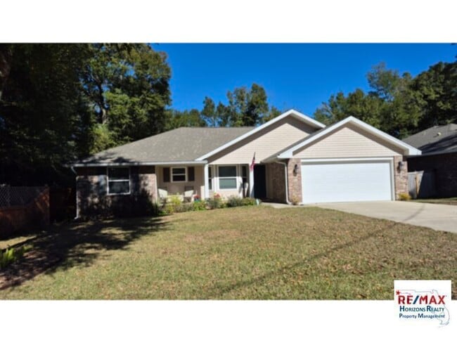 property at 2102 Fairchild St