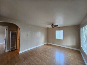 320-322 Foothill Blvd in San Luis Obispo, CA - Building Photo - Building Photo