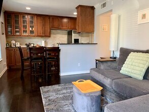 407 E 45th St #116 in Austin, TX - Building Photo - Building Photo