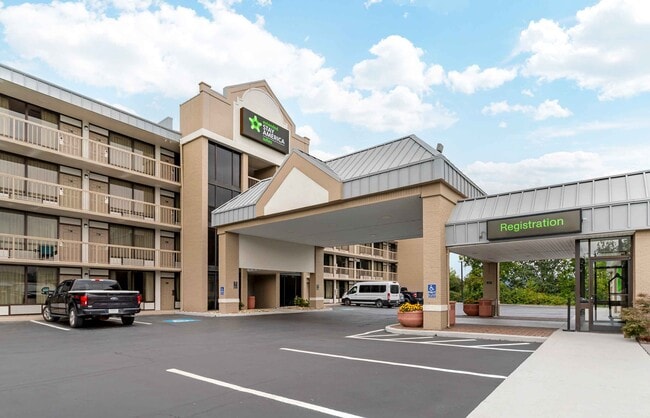 Furnished Studio-Bristol in Bristol, VA - Building Photo - Building Photo