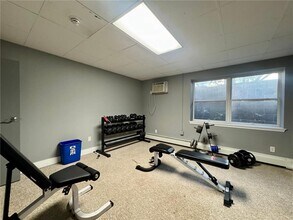 3150 Excelsior Blvd in Minneapolis, MN - Foto de edificio - Building Photo