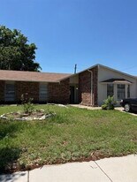 558 Ridgemont Dr in Allen, TX - Building Photo