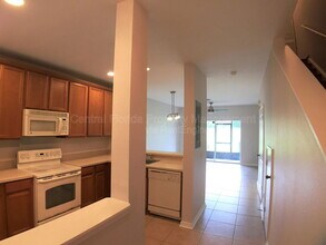 10340 Manderley Way in Orlando, FL - Building Photo - Building Photo
