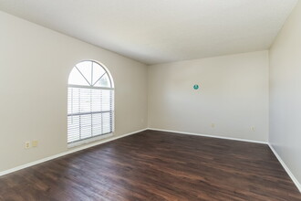 2786 Muscatello St in Orlando, FL - Building Photo - Building Photo