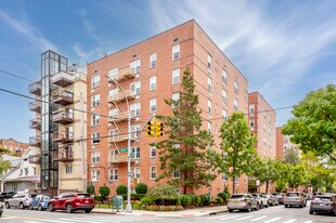 The Lamont in Brooklyn, NY - Building Photo