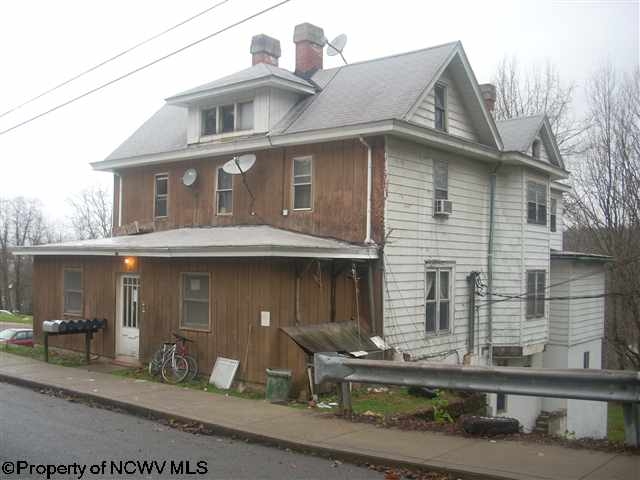 473 White Ave in Morgantown, WV - Building Photo