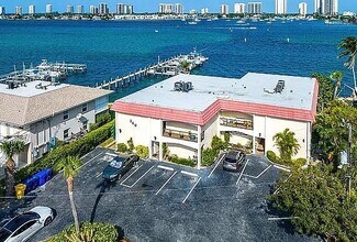 360 Wilma Cir in West Palm Beach, FL - Building Photo - Building Photo