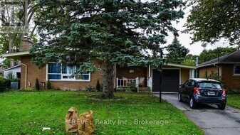 510 Lloyd Ave in Welland, ON - Building Photo