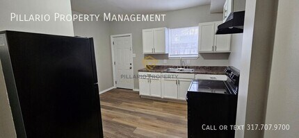 933 N Dearborn St in Indianapolis, IN - Foto de edificio - Building Photo