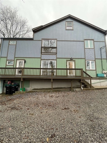 107 Shoup St, Unit 2 in Millvale, PA - Foto de edificio - Building Photo