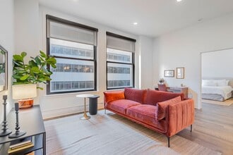 The Mercantile Apartments in Cincinnati, OH - Foto de edificio - Building Photo