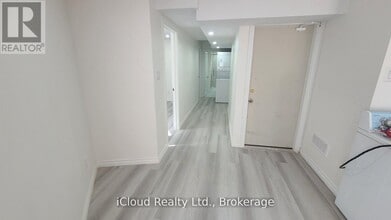 17 Joseph St in Brampton, ON - Building Photo - Building Photo