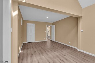 5 3rd St in Branchville, NJ - Building Photo - Building Photo