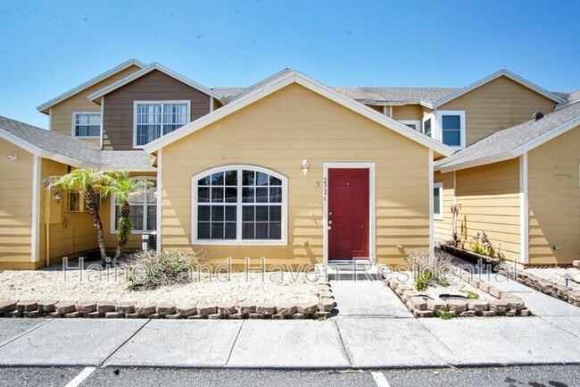property at 2326 Fan Palm Dr