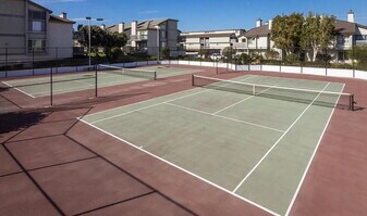 3101 Harbor Blvd in Oxnard, CA - Building Photo