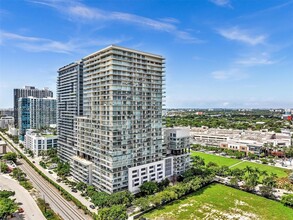 3470 E Coast Ave in Miami, FL - Building Photo - Building Photo