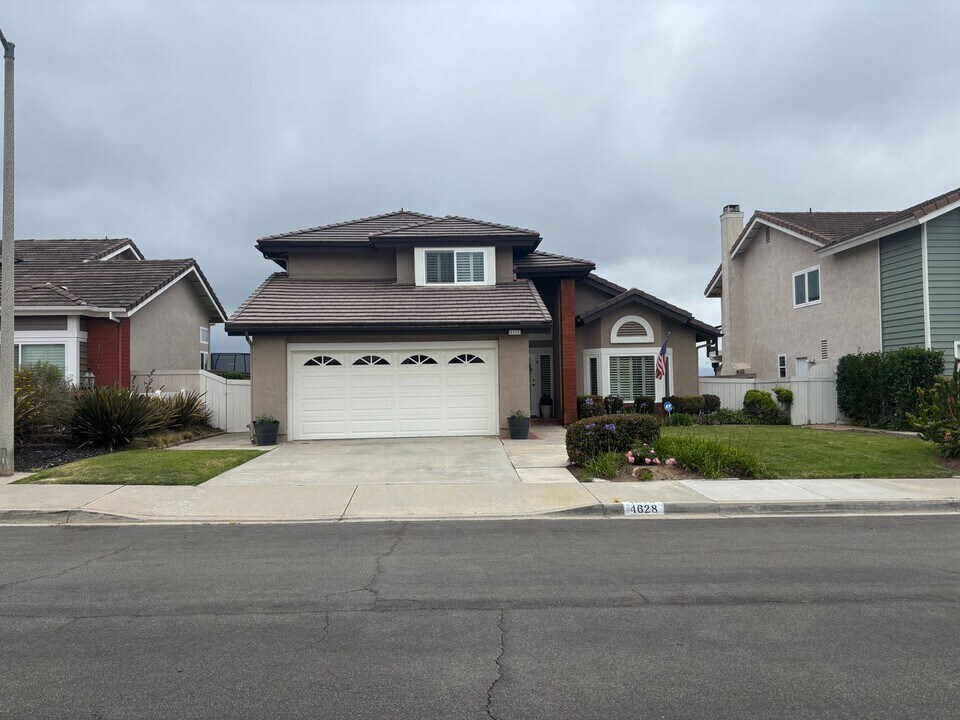 4628 Telescope Ave in Carlsbad, CA - Building Photo