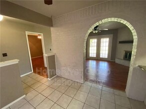 1029 Cambridge Dr in Yukon, OK - Building Photo - Building Photo