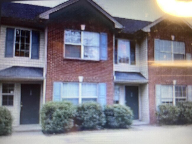 property at 2301 Filiatreau Ln