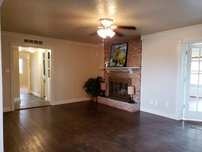 106 W Silver Meadow Dr in Midwest City, OK - Building Photo - Building Photo