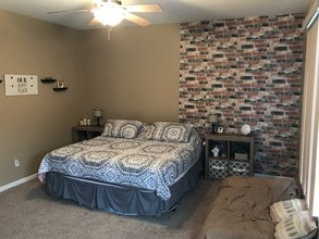 56 W Bethune Ave in Detroit, MI - Foto de edificio - Building Photo