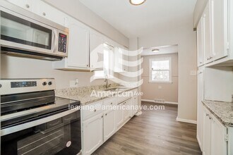 2418 Georgetown Ave in Toledo, OH - Building Photo - Building Photo