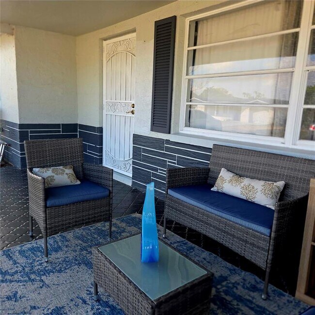 5232 Sparrow Dr in Holiday, FL - Building Photo - Building Photo