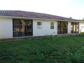 32970 SW 210th Ave in Homestead, FL - Building Photo - Building Photo