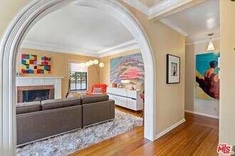 10491 Wilkins Ave in Los Angeles, CA - Building Photo - Building Photo