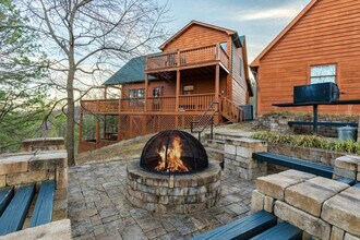 3044 Wears Overlook Ln in Sevierville, TN - Building Photo - Building Photo