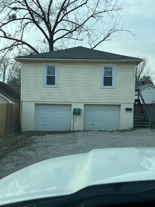 611 N Race St in Glasgow, KY - Building Photo