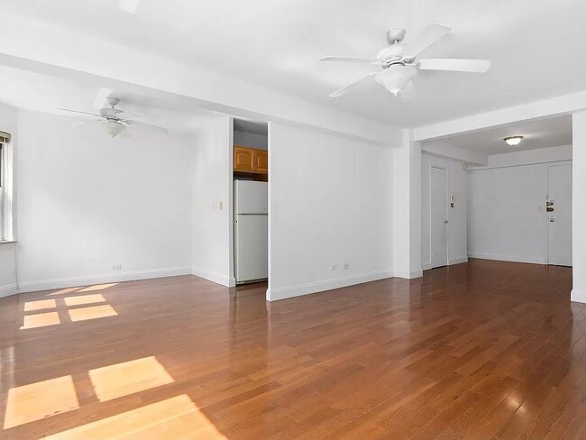 property at 135 Willow St