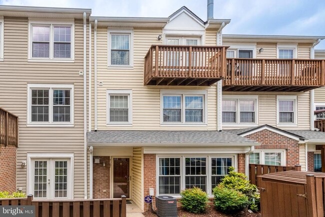 4167 Churchman Way in Woodbridge, VA - Building Photo - Building Photo