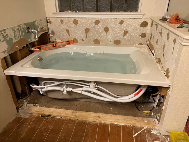 8138 Wooded Terrace Ln