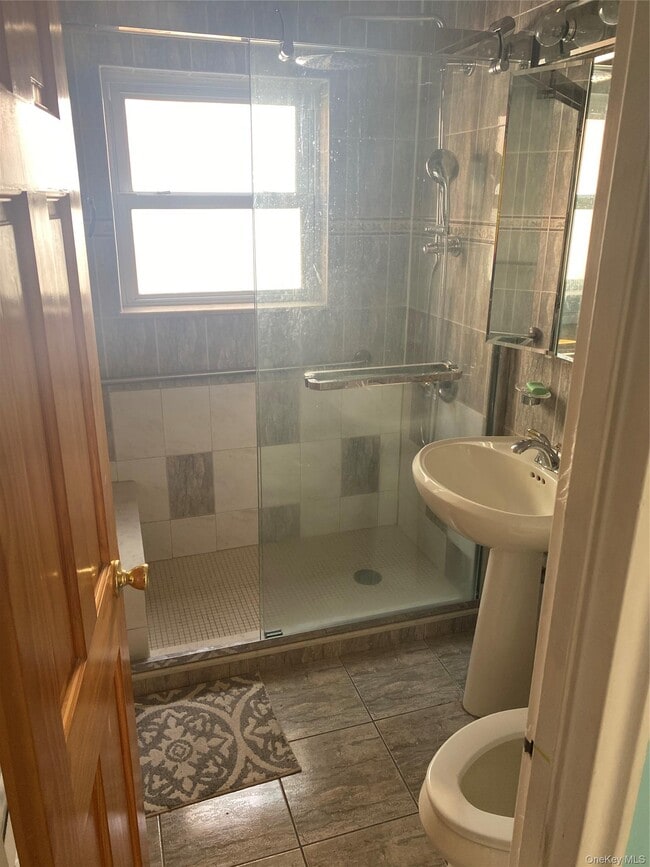 1193 Neill Ave in Bronx, NY - Building Photo - Building Photo