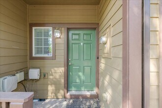 445 SW 149th Terrace in Beaverton, OR - Building Photo - Building Photo
