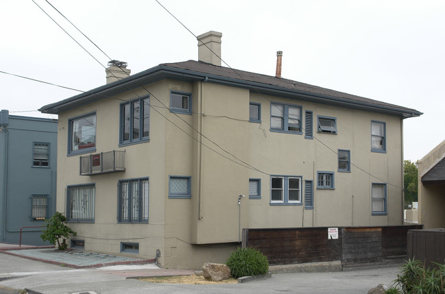 736-738 Rand Ave in Oakland, CA - Building Photo - Building Photo