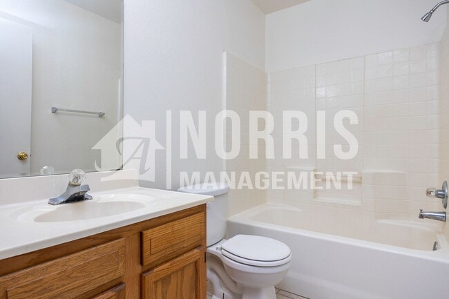 9874 W Leander Dr in Arizona City, AZ - Building Photo - Building Photo